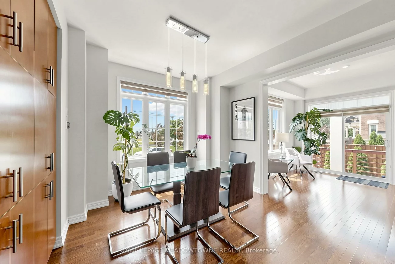 3892, Arvona, Churchill Meadows, Mississauga