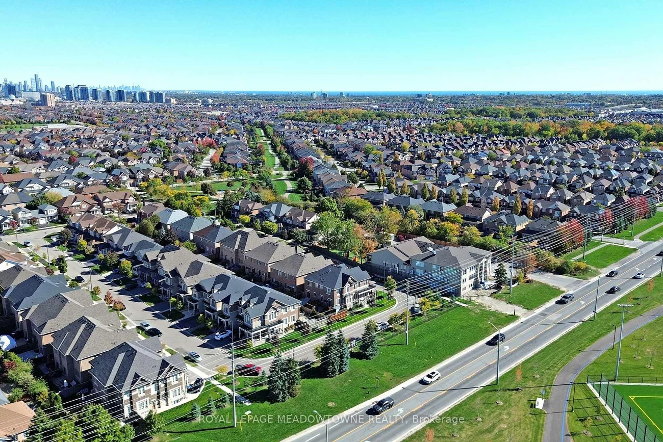 3892, Arvona, Churchill Meadows, Mississauga