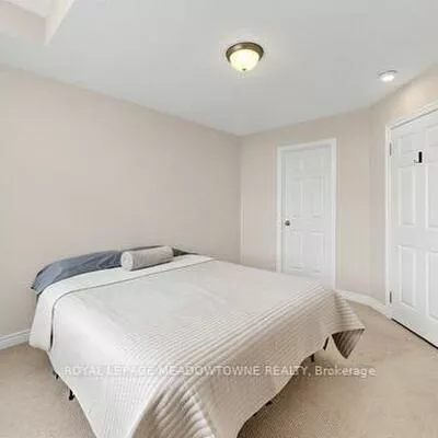 3892, Arvona, Churchill Meadows, Mississauga