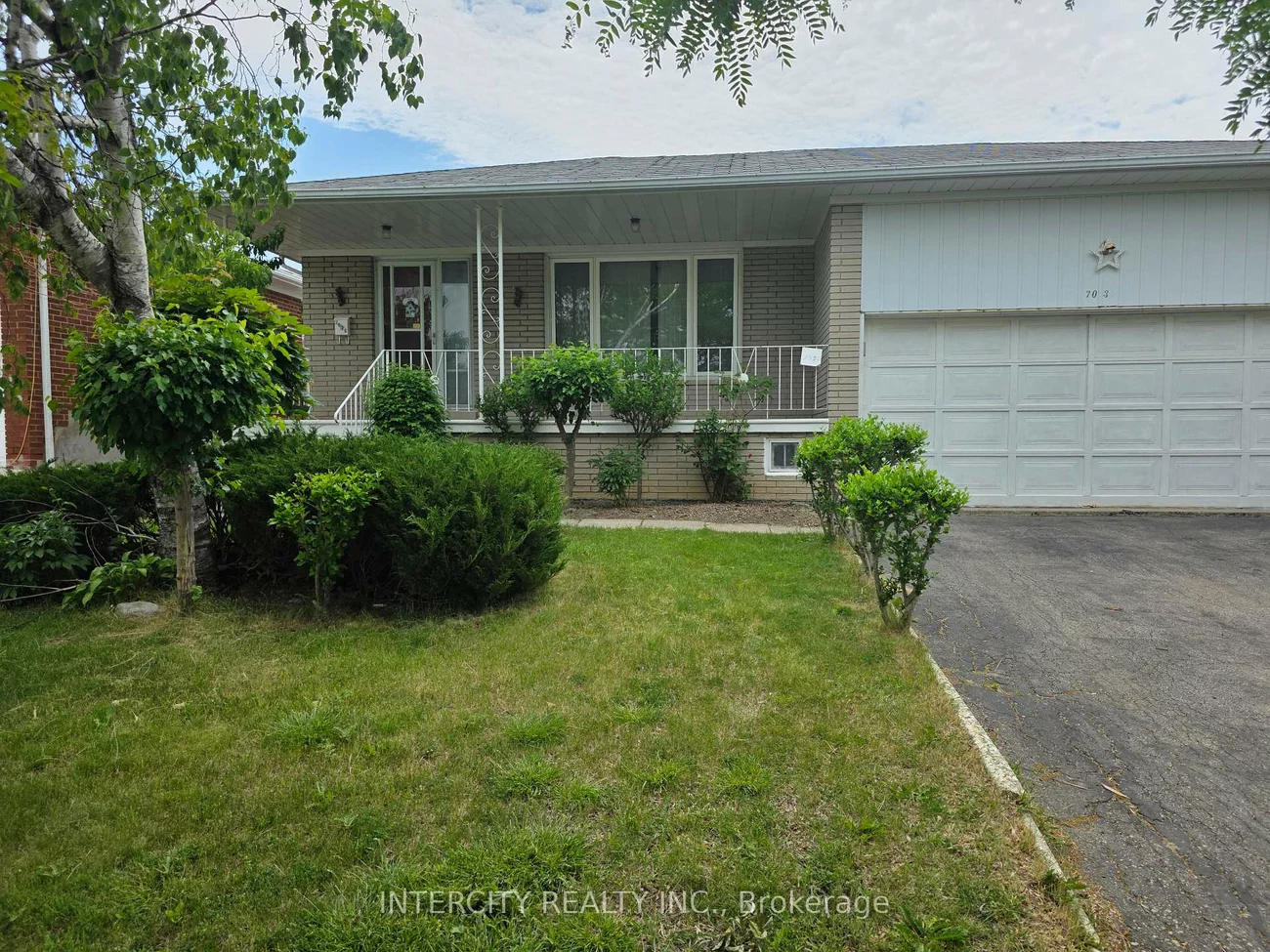 7030, Darcel, Malton, Mississauga