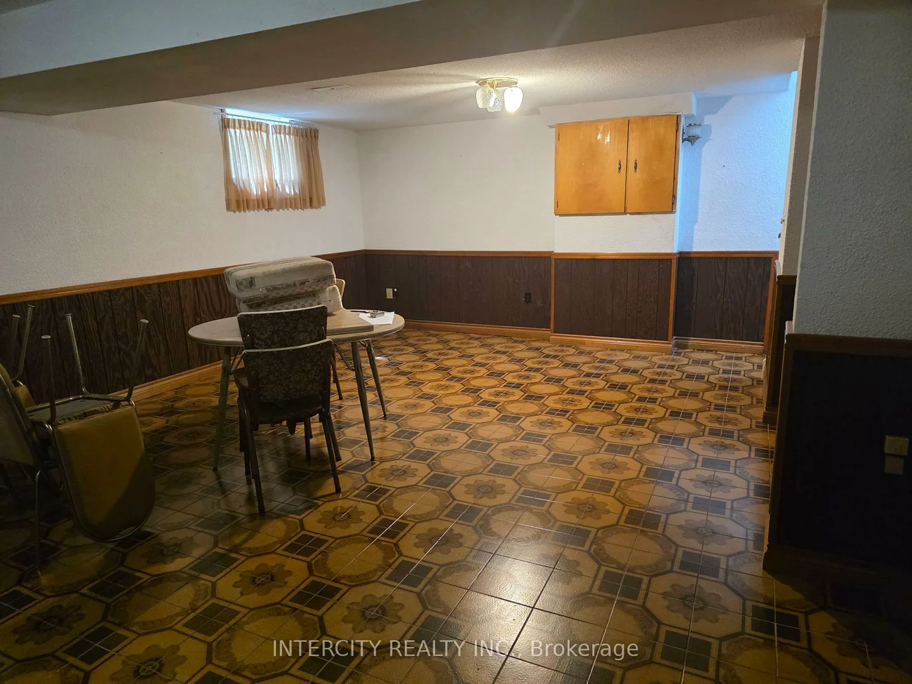 7030, Darcel, Malton, Mississauga