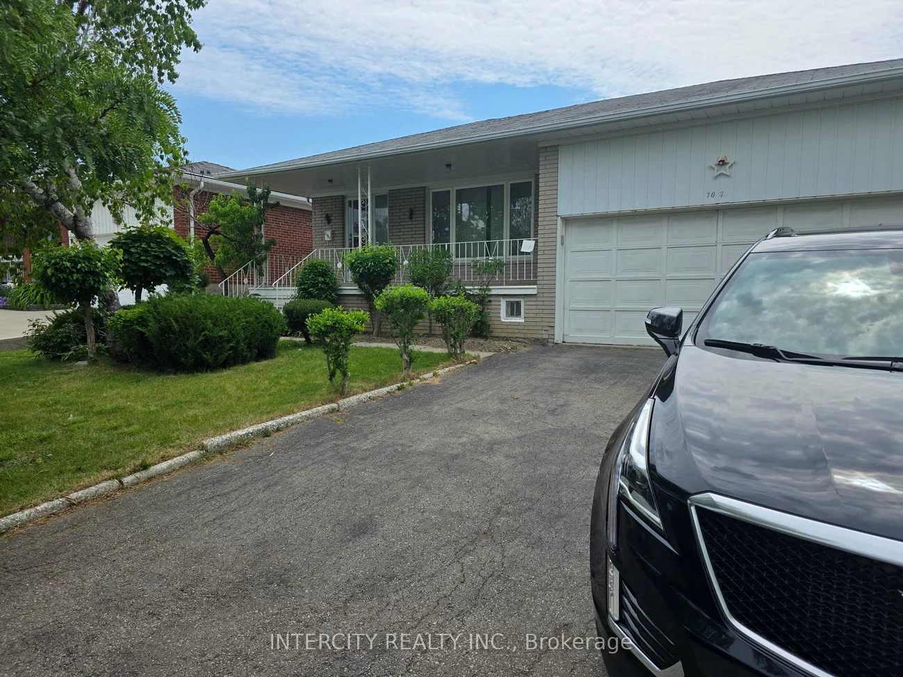 7030, Darcel, Malton, Mississauga