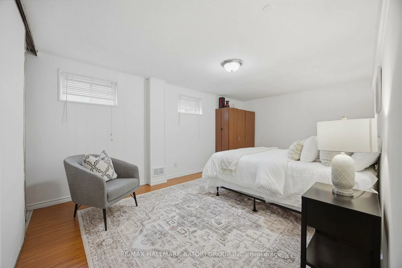 1500, Swanage, Clarkson, Mississauga
