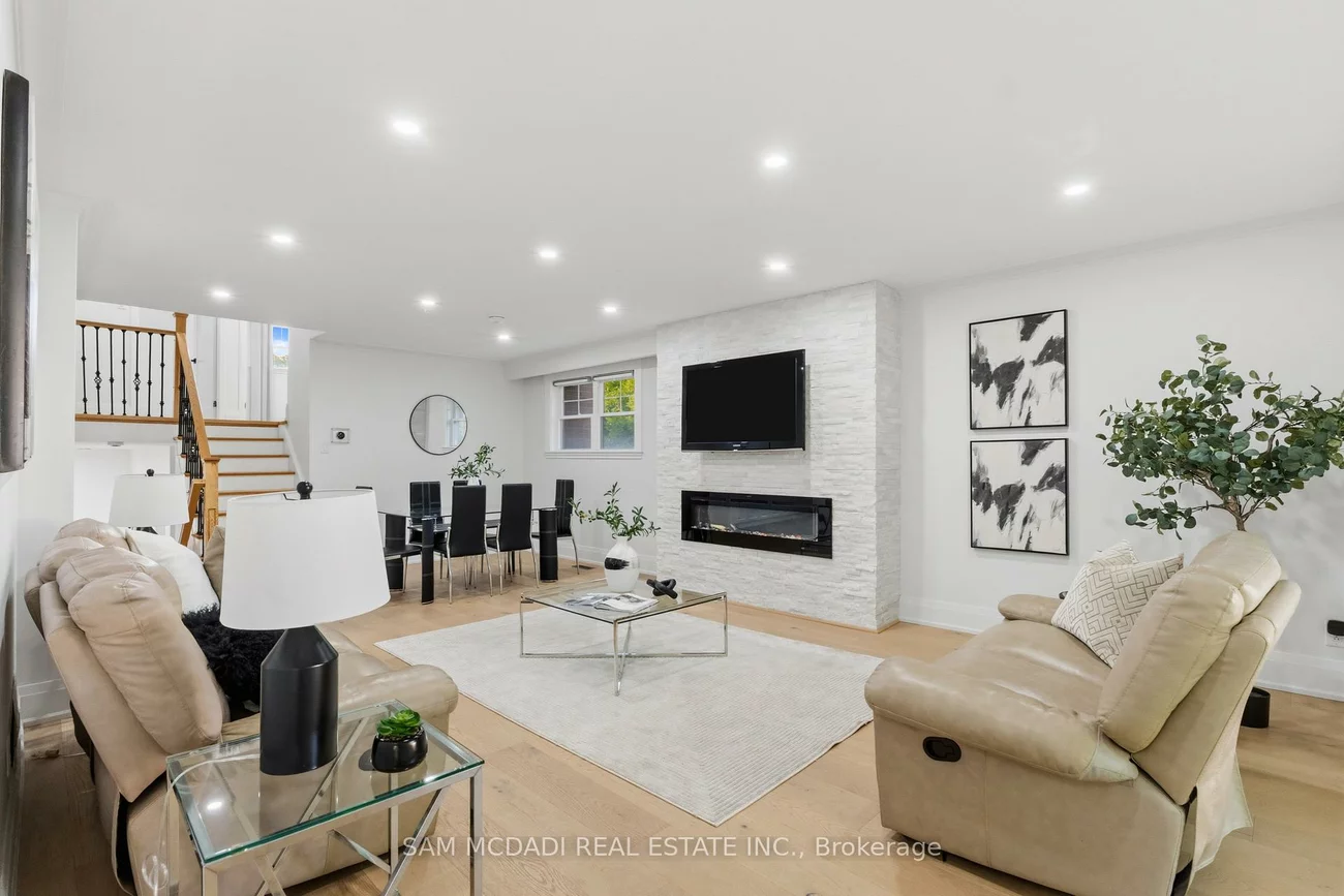 63, Maplewood, Mineola, Mississauga