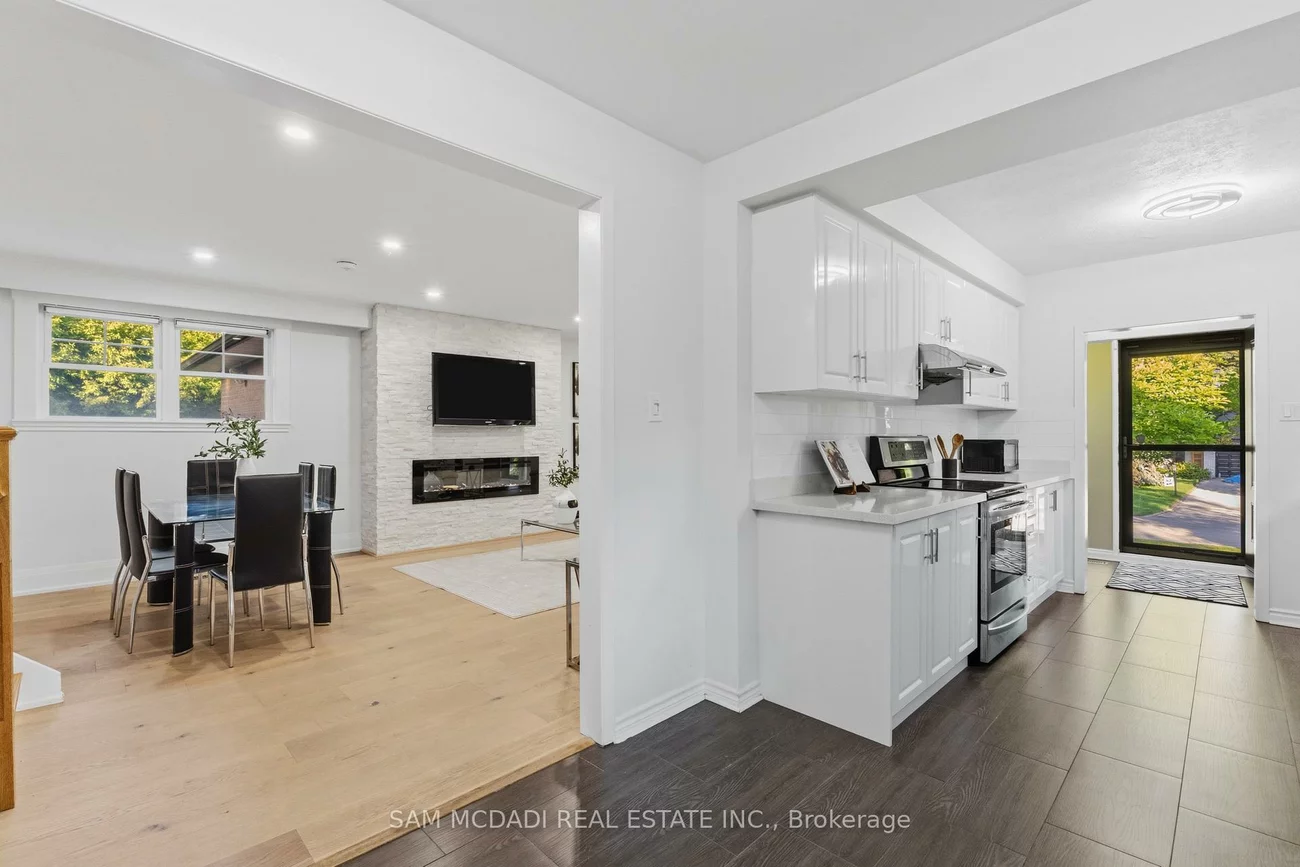 63, Maplewood, Mineola, Mississauga