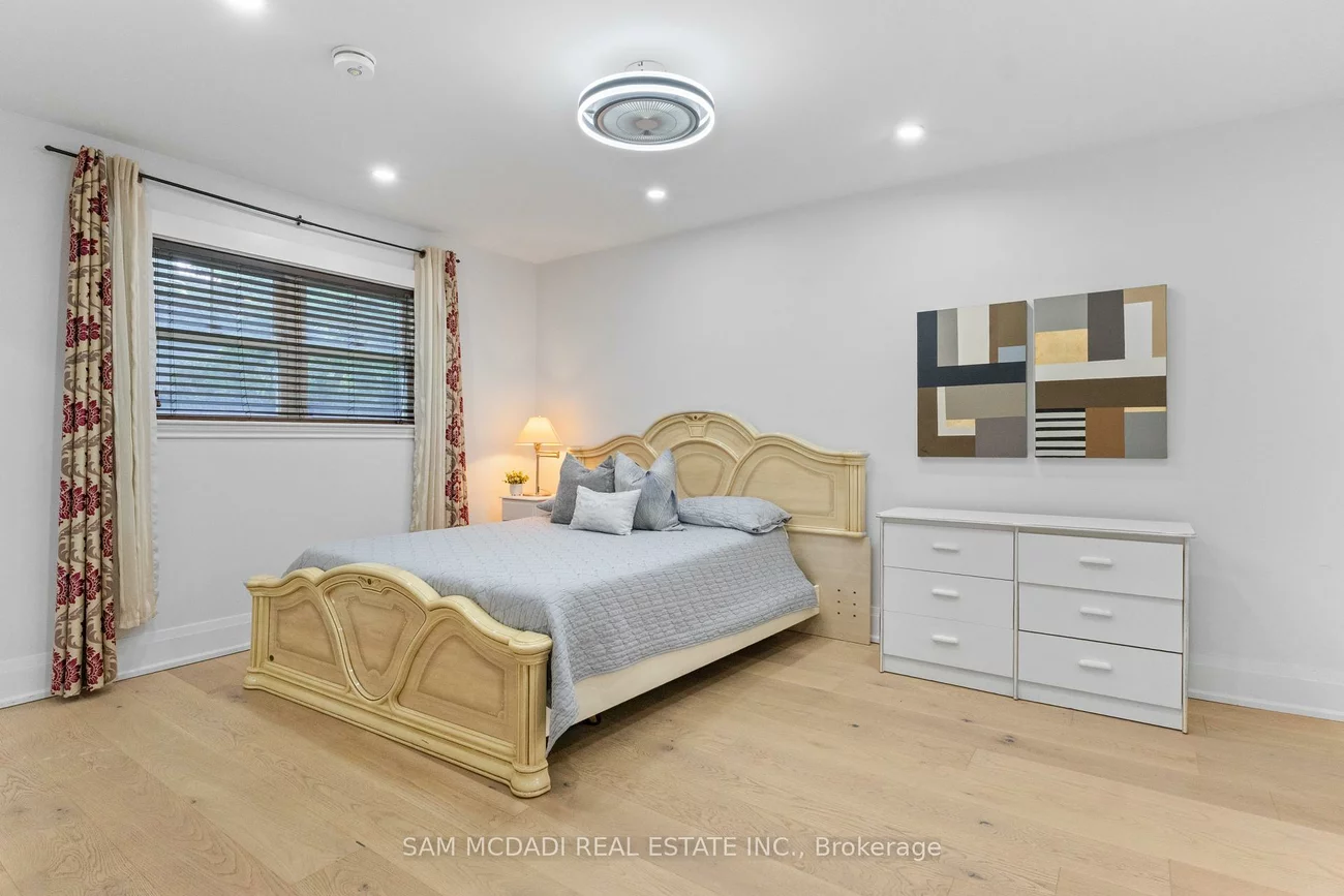 63, Maplewood, Mineola, Mississauga