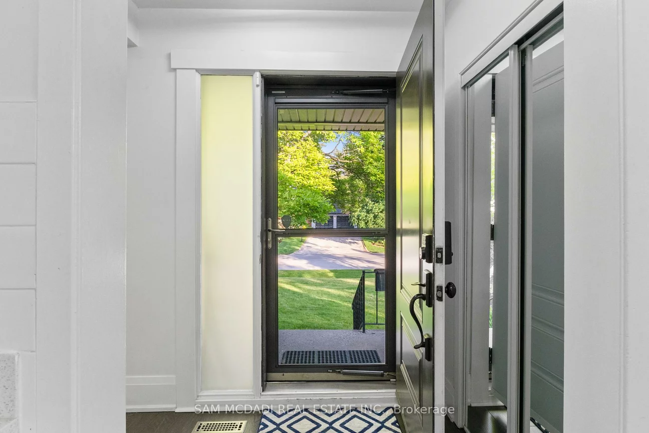 63, Maplewood, Mineola, Mississauga
