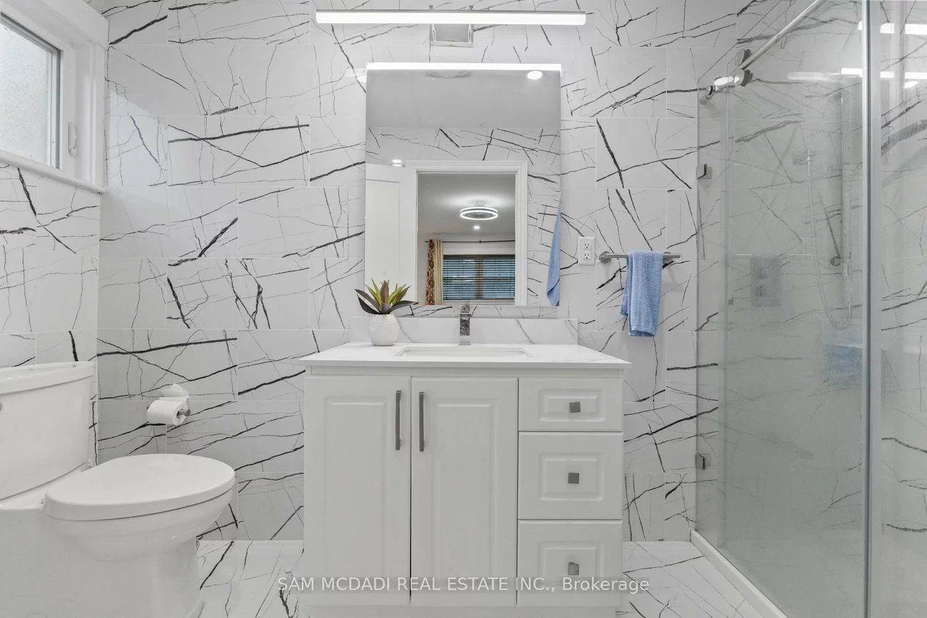 63, Maplewood, Mineola, Mississauga