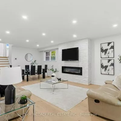 63, Maplewood, Mineola, Mississauga