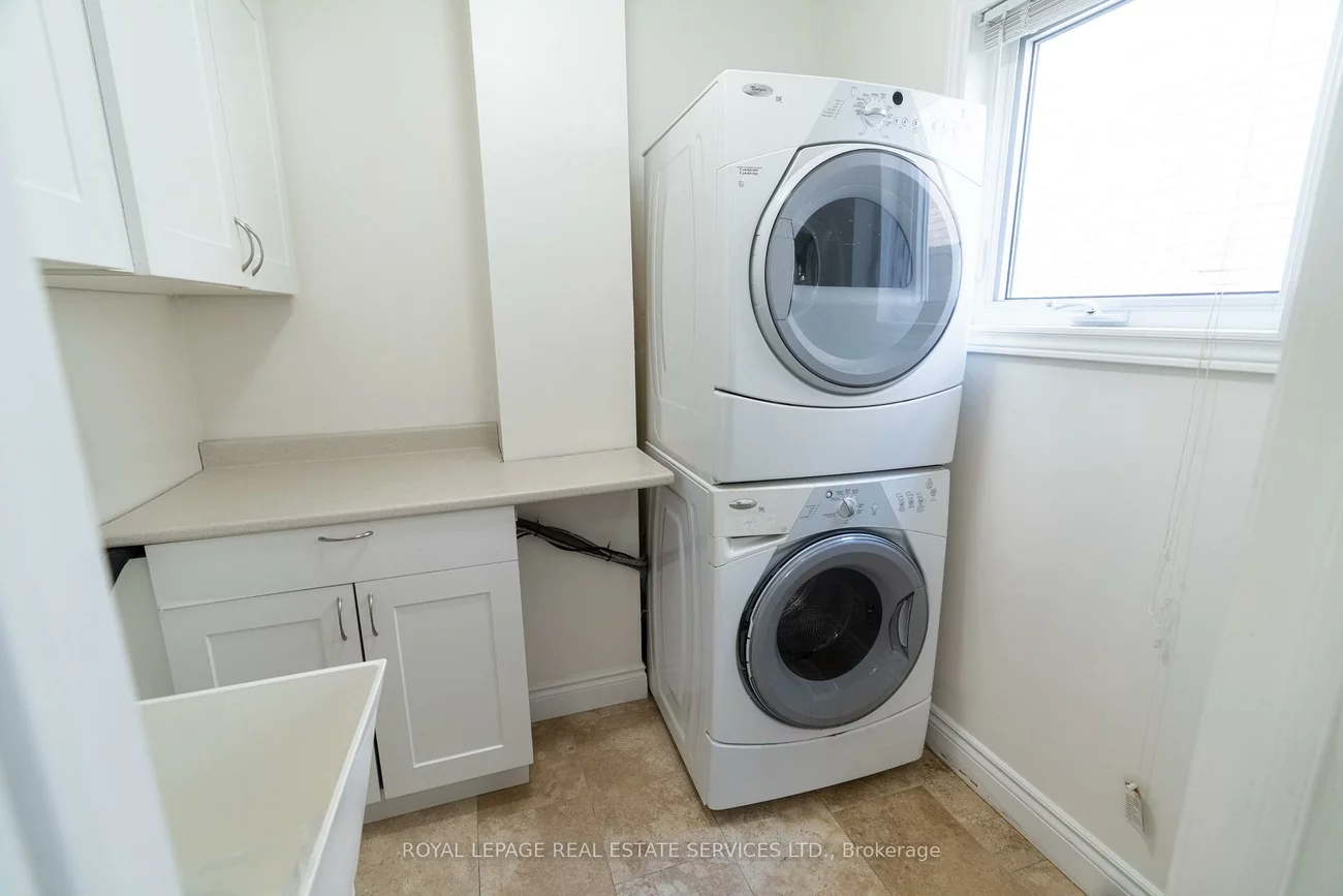 3301, Cambourne, Meadowvale, Mississauga