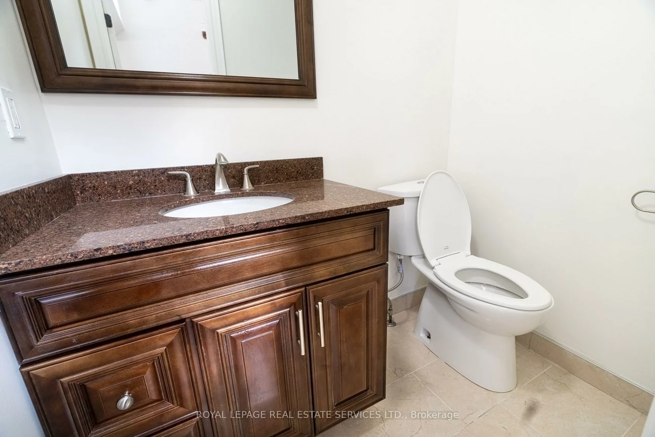 3301, Cambourne, Meadowvale, Mississauga