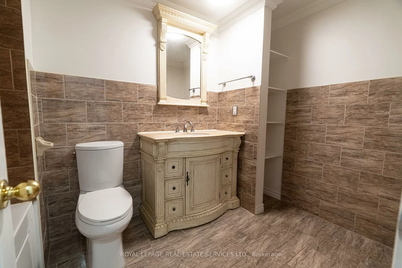 3301, Cambourne, Meadowvale, Mississauga