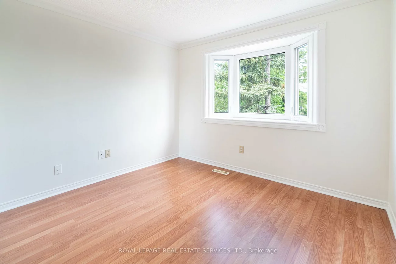 3301, Cambourne, Meadowvale, Mississauga
