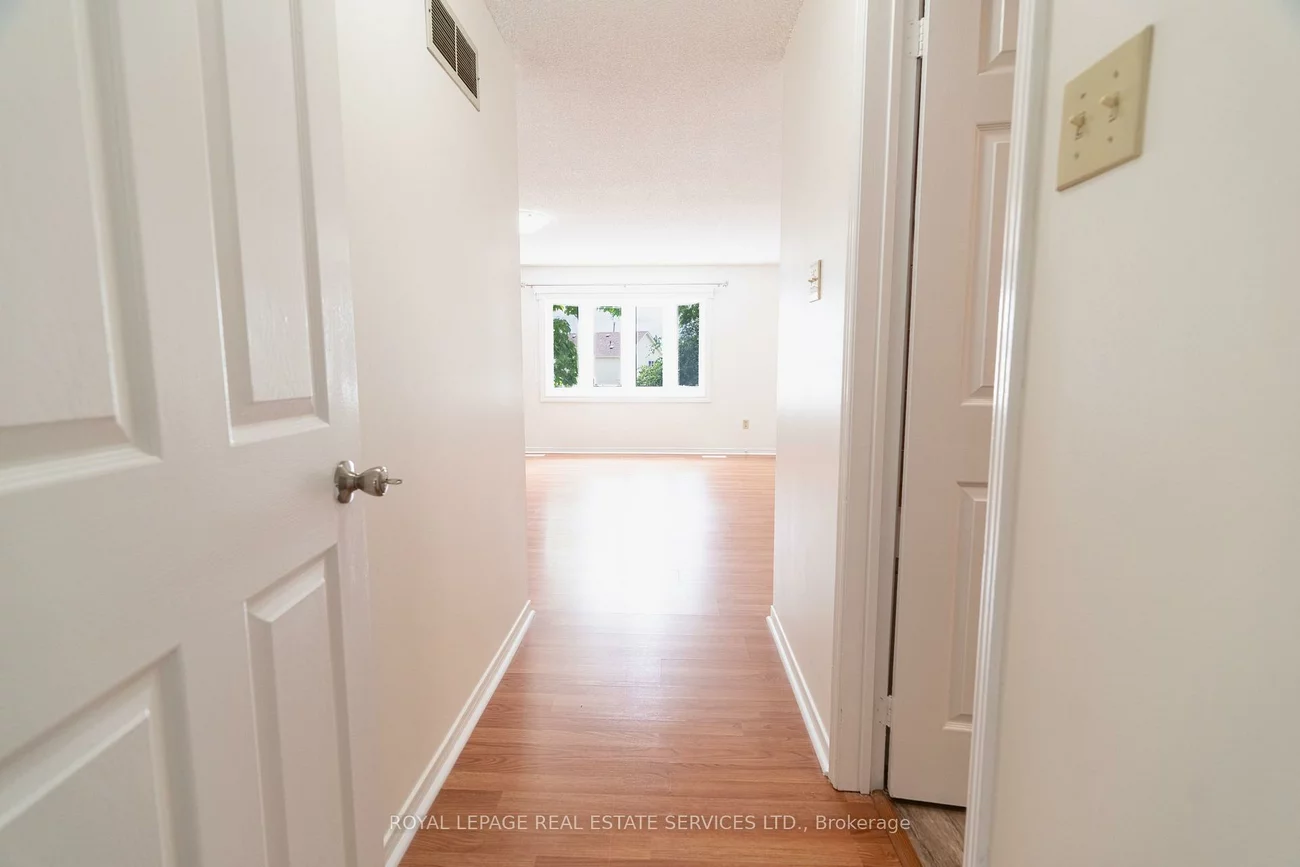 3301, Cambourne, Meadowvale, Mississauga