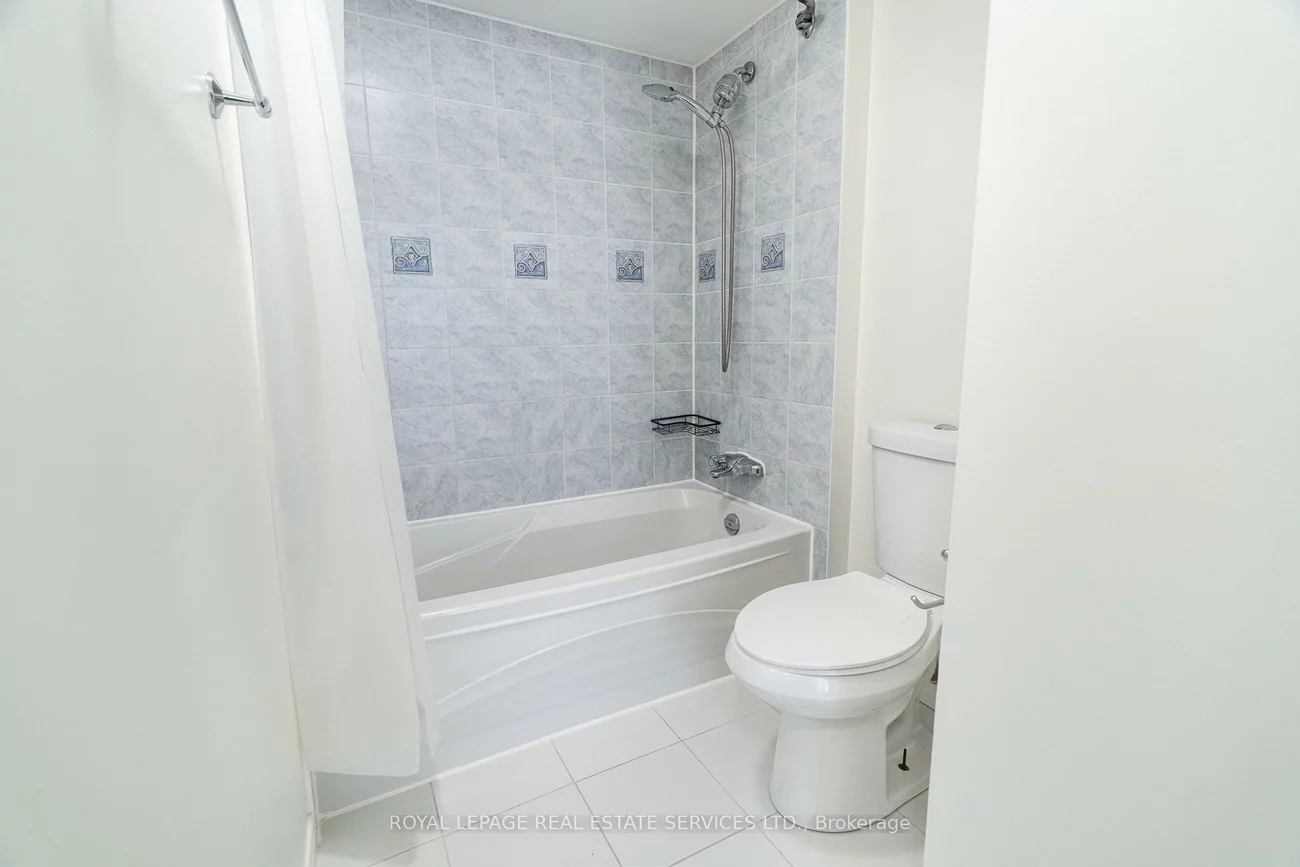 3301, Cambourne, Meadowvale, Mississauga