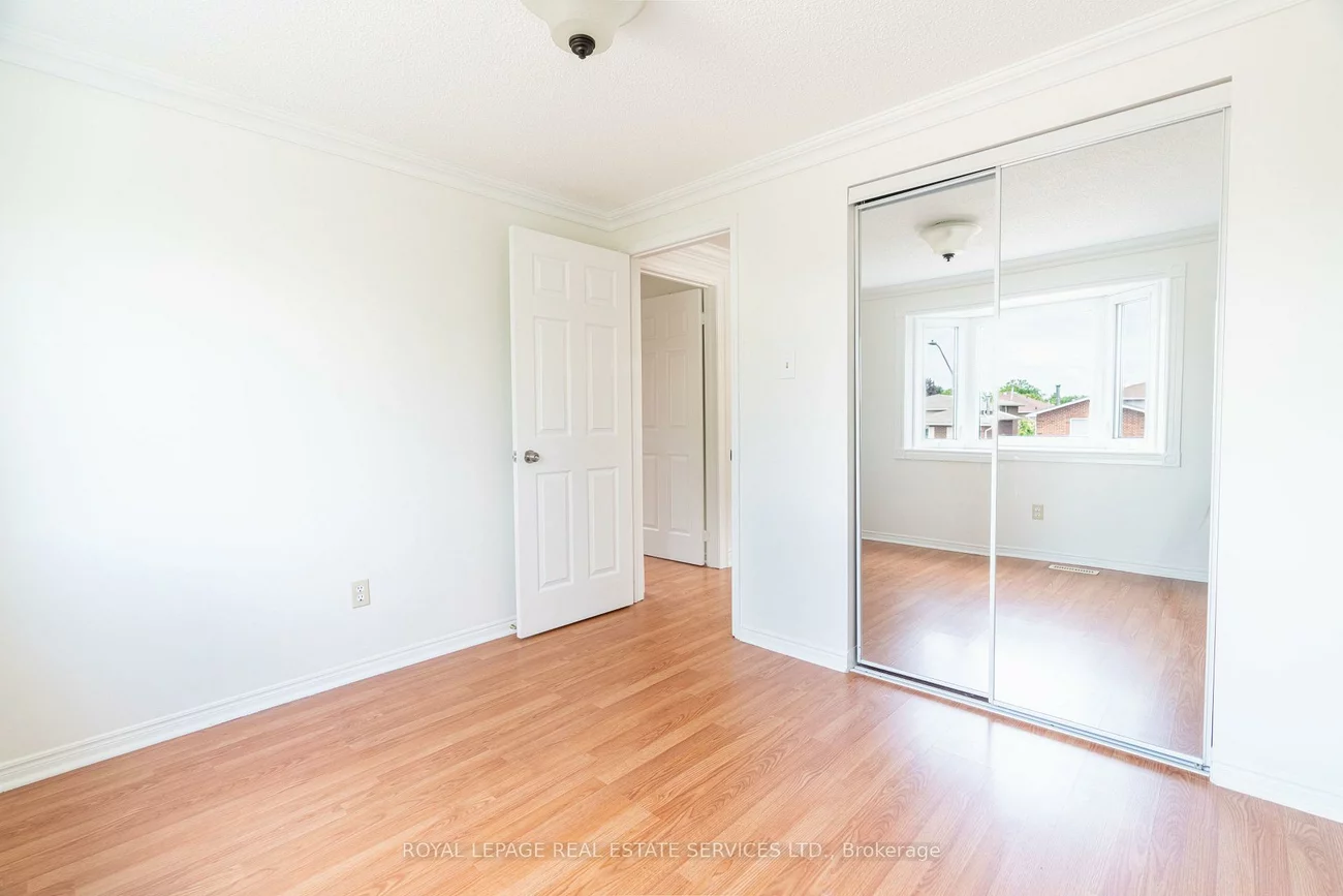 3301, Cambourne, Meadowvale, Mississauga