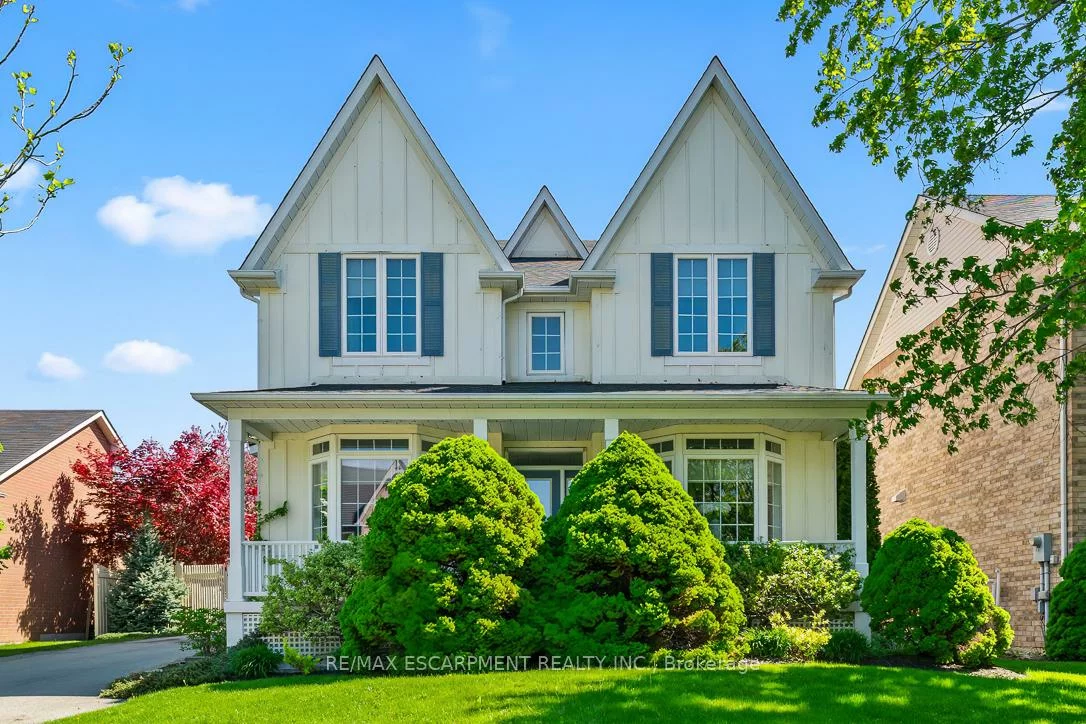 7049, Gaslamp, Meadowvale Village, Mississauga