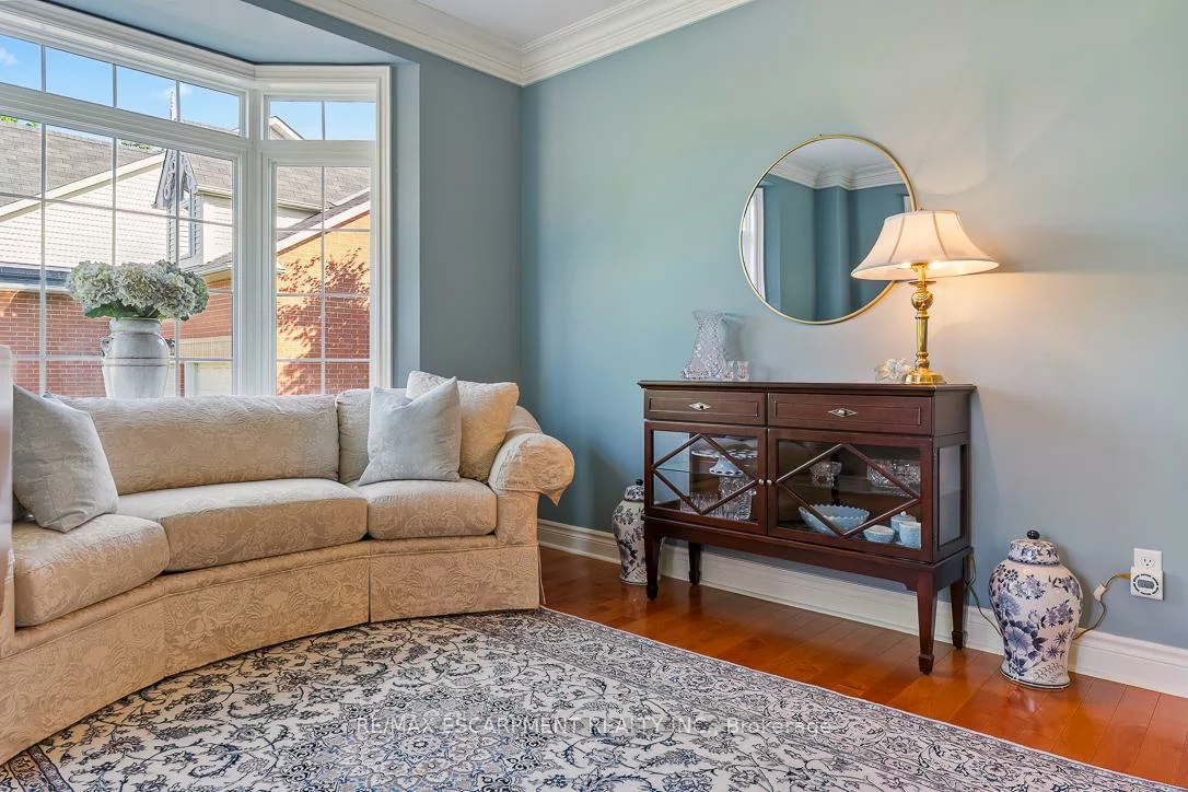 7049, Gaslamp, Meadowvale Village, Mississauga