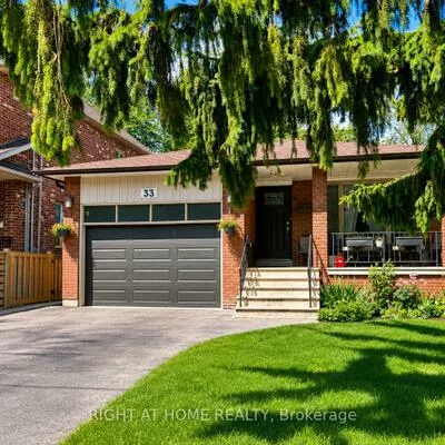 33, Benson, Port Credit, Mississauga