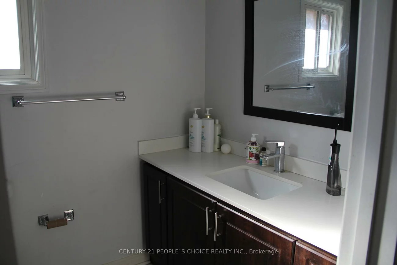 4339, Radisson, Central Erin Mills, Mississauga