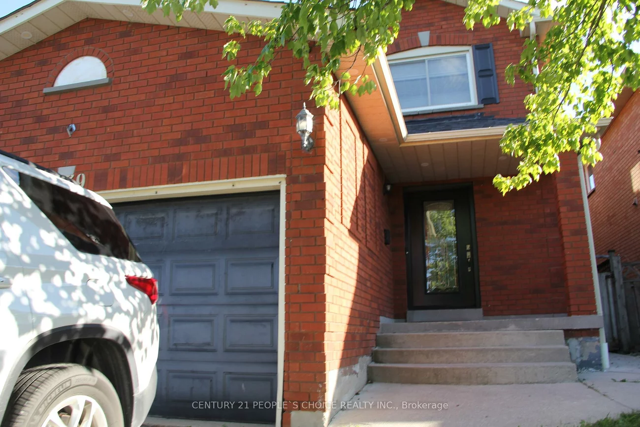 4339, Radisson, Central Erin Mills, Mississauga