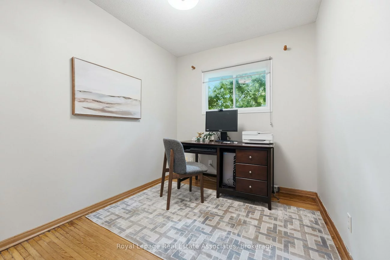 64, Eaglewood, Mineola, Mississauga