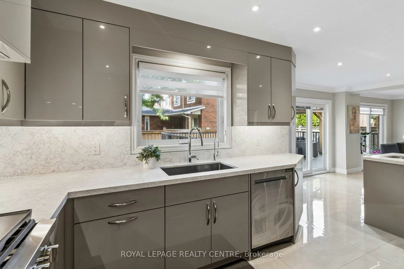4480, Haydock Park, Central Erin Mills, Mississauga