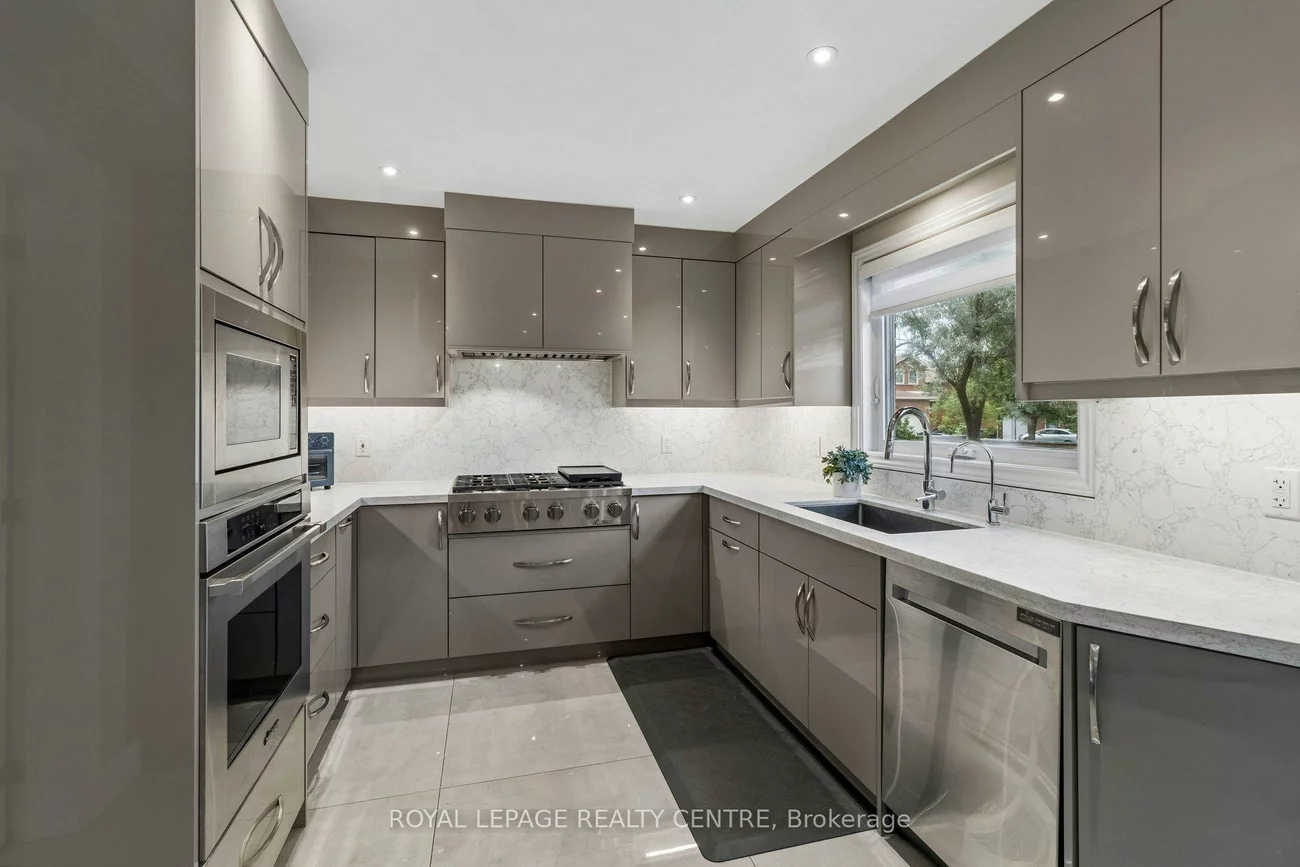 4480, Haydock Park, Central Erin Mills, Mississauga