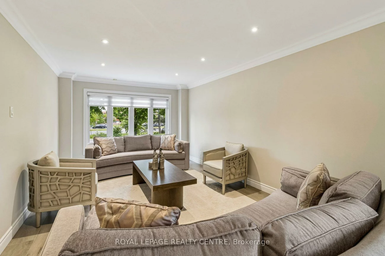 4480, Haydock Park, Central Erin Mills, Mississauga