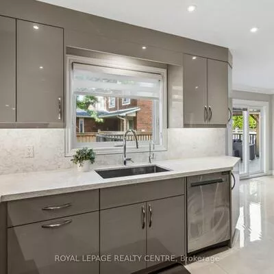 4480, Haydock Park, Central Erin Mills, Mississauga