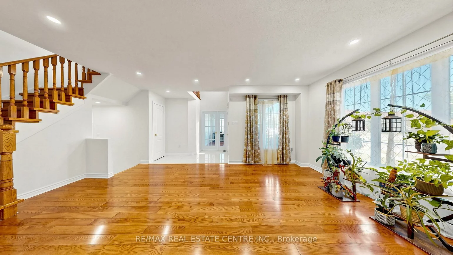 5937, Summerside, Churchill Meadows, Mississauga