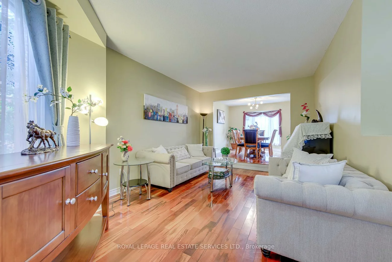3364, Ingram, Erin Mills, Mississauga