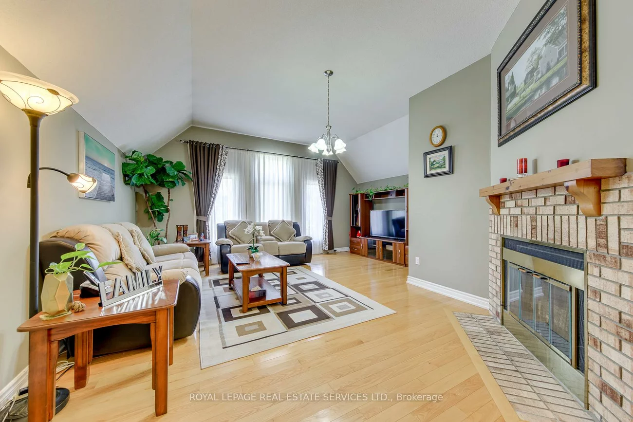 3364, Ingram, Erin Mills, Mississauga