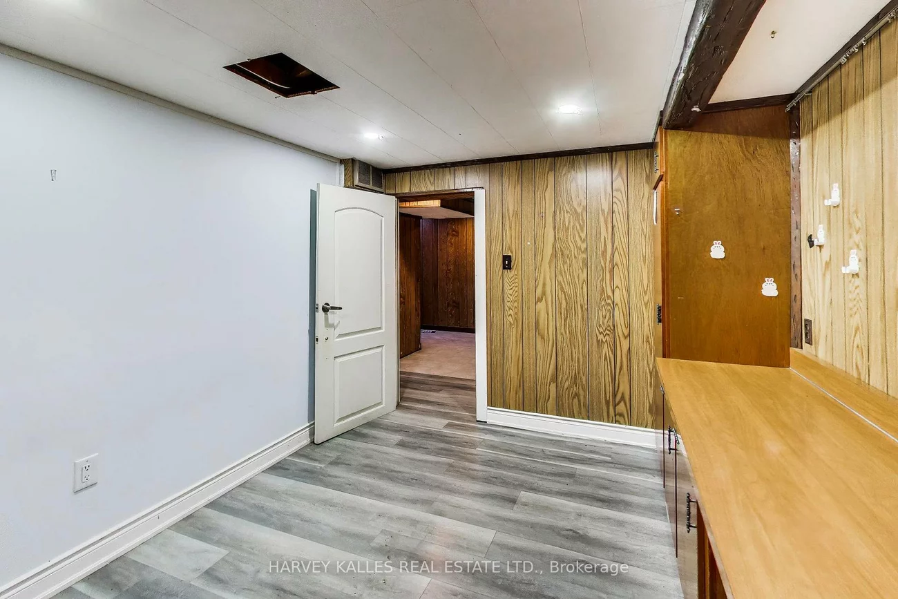 3760, Woodruff, Malton, Mississauga