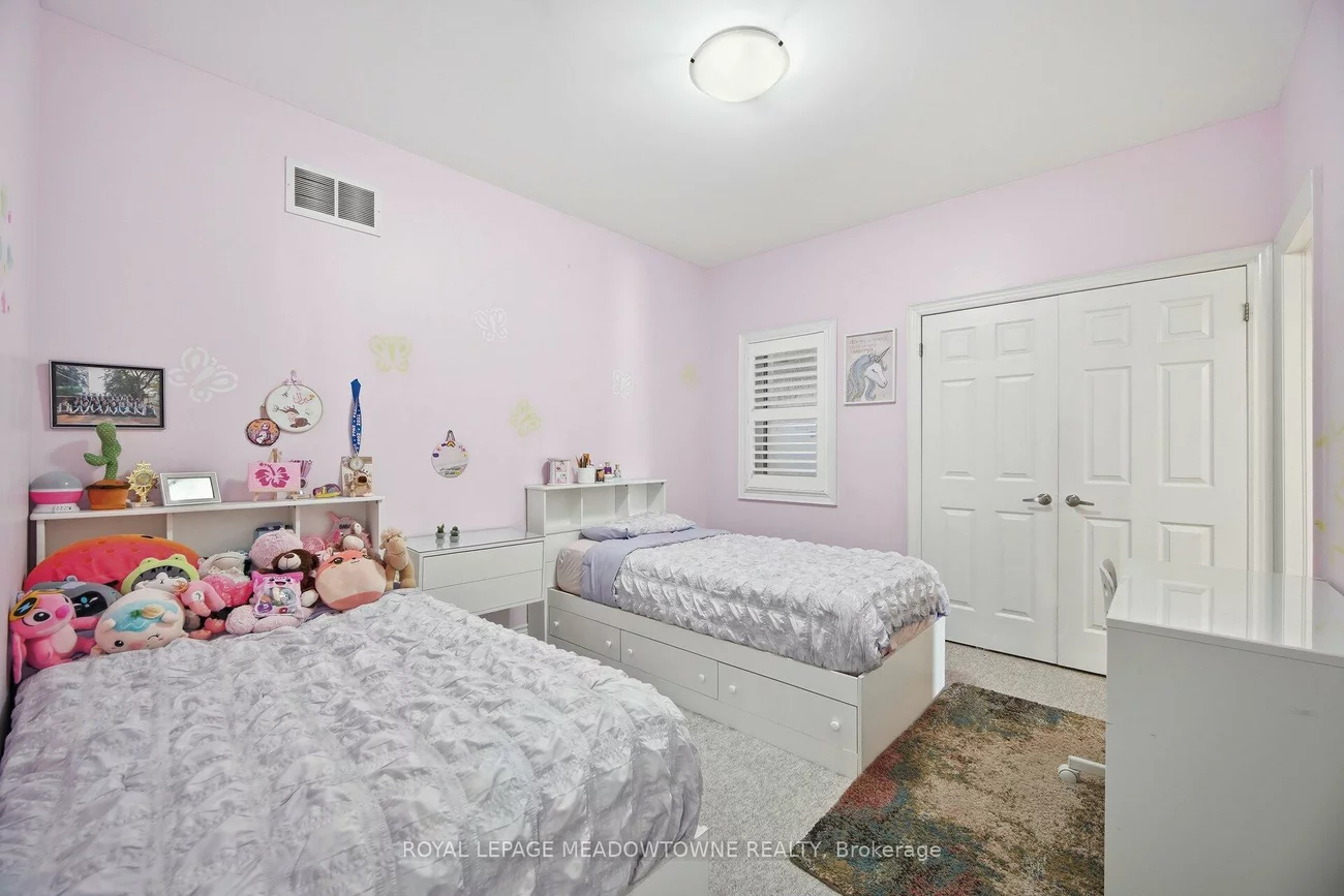 5221, Adobe, Churchill Meadows, Mississauga