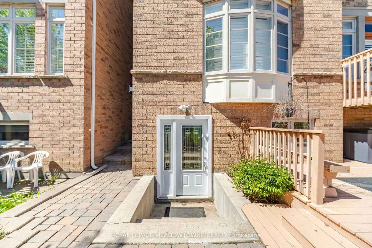 5221, Adobe, Churchill Meadows, Mississauga