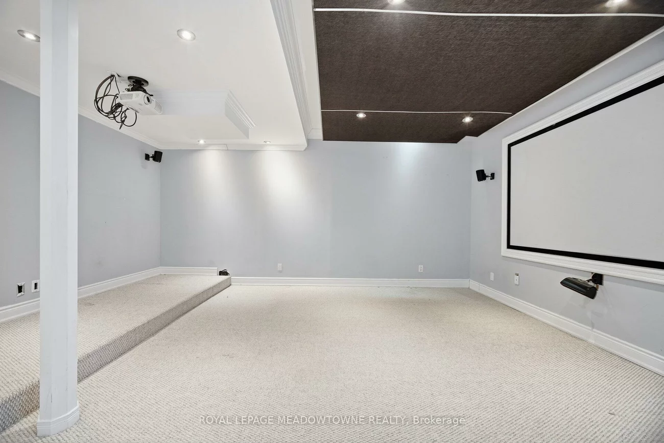 5221, Adobe, Churchill Meadows, Mississauga