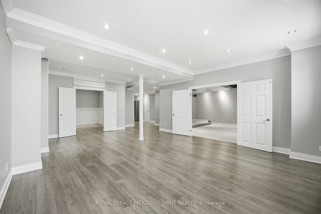 5221, Adobe, Churchill Meadows, Mississauga