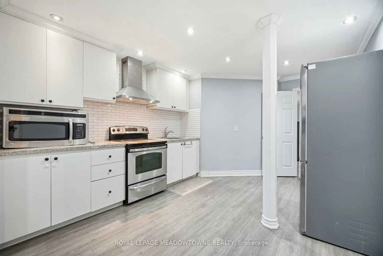 5221, Adobe, Churchill Meadows, Mississauga