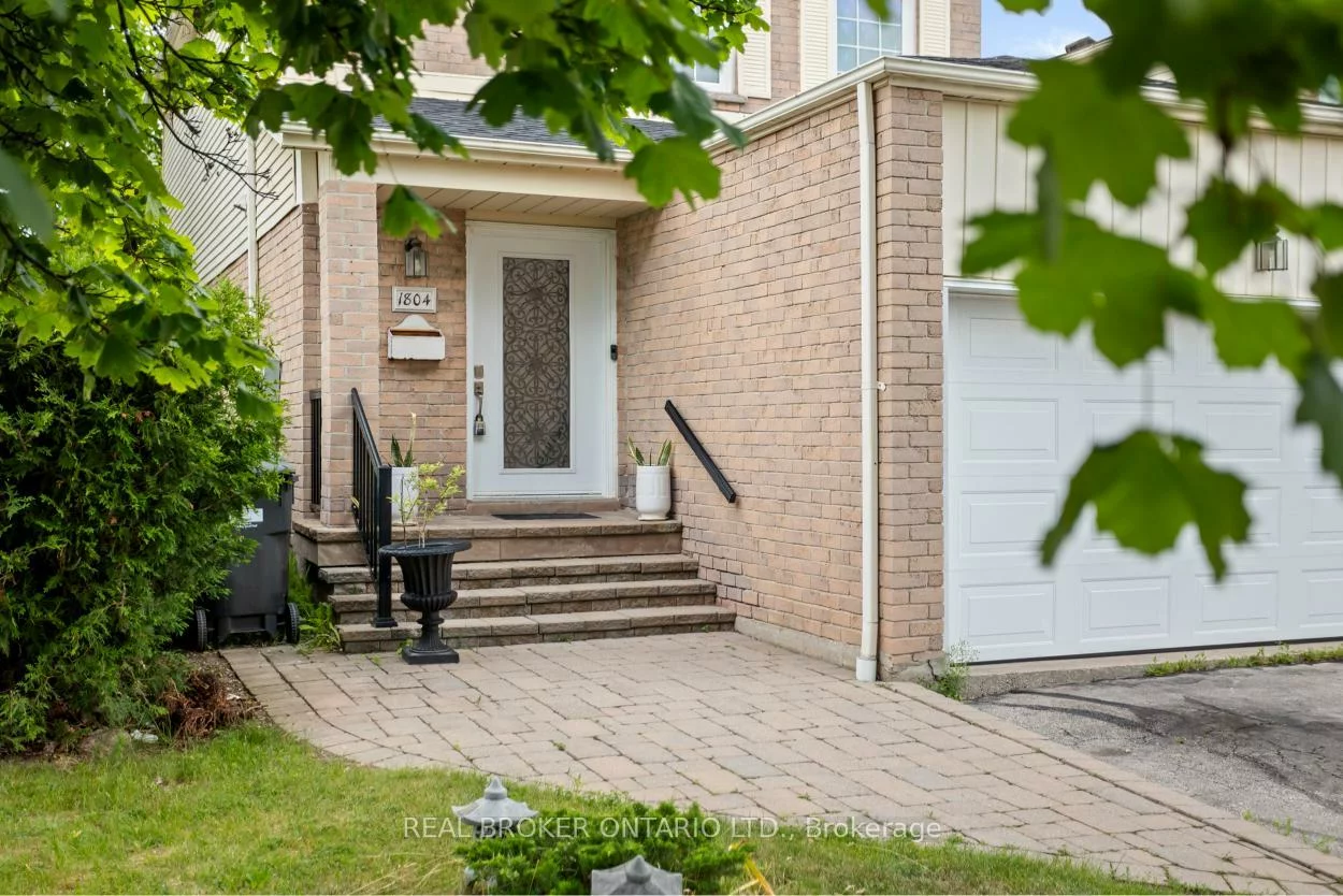 1804, Princelea, East Credit, Mississauga