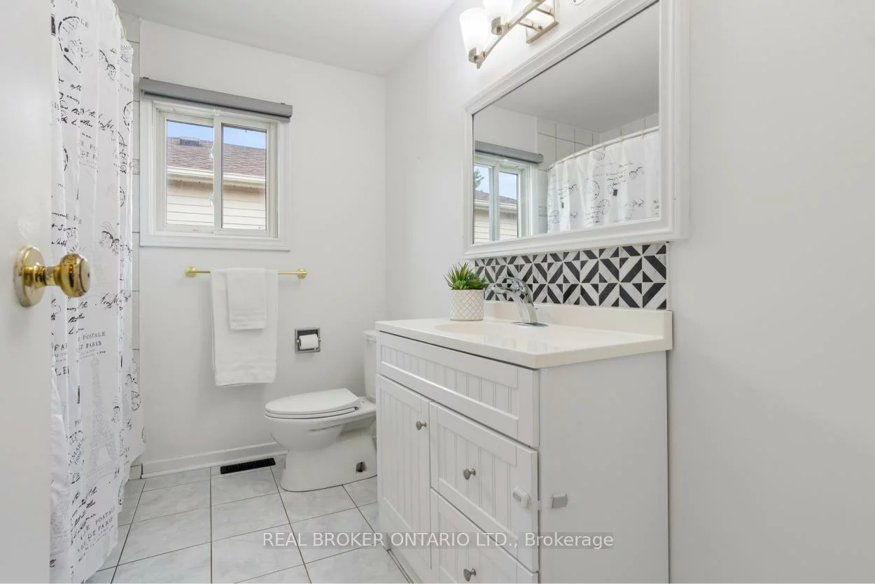1804, Princelea, East Credit, Mississauga