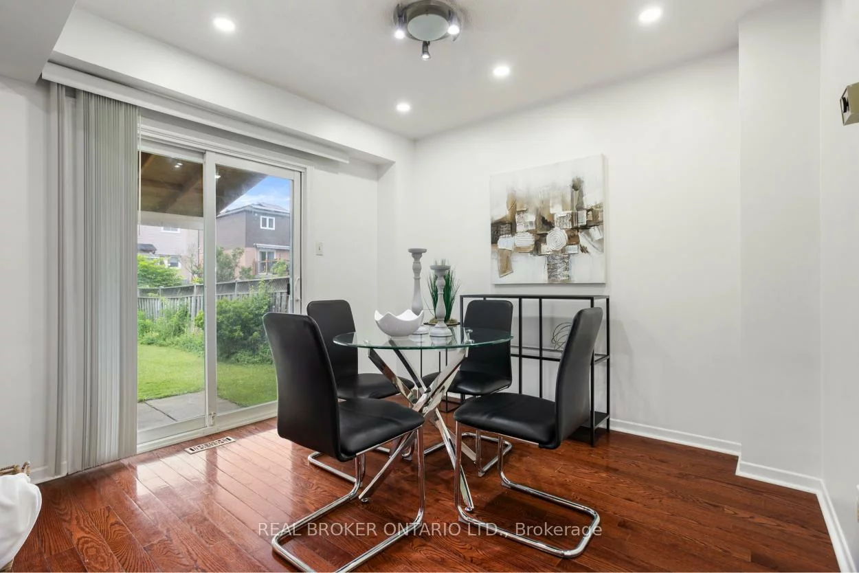 1804, Princelea, East Credit, Mississauga