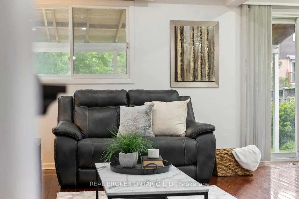 1804, Princelea, East Credit, Mississauga
