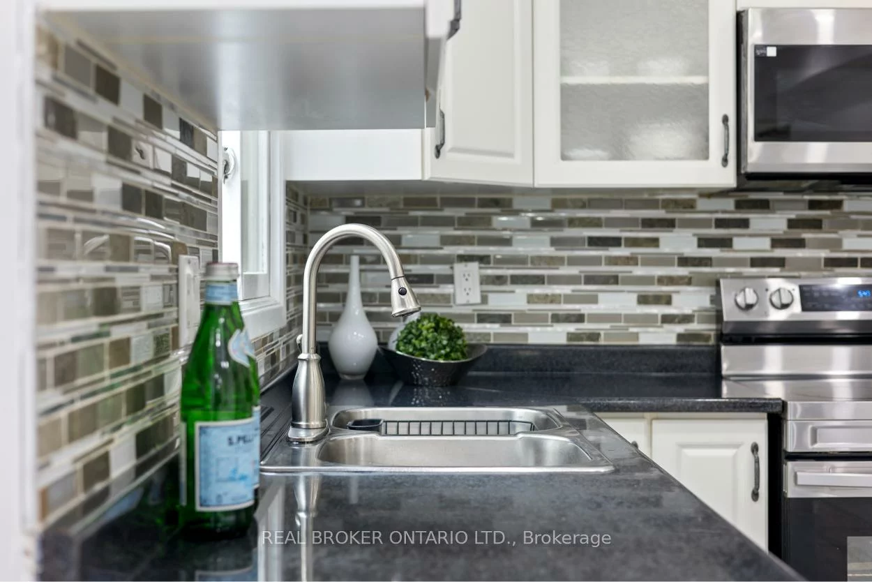 1804, Princelea, East Credit, Mississauga
