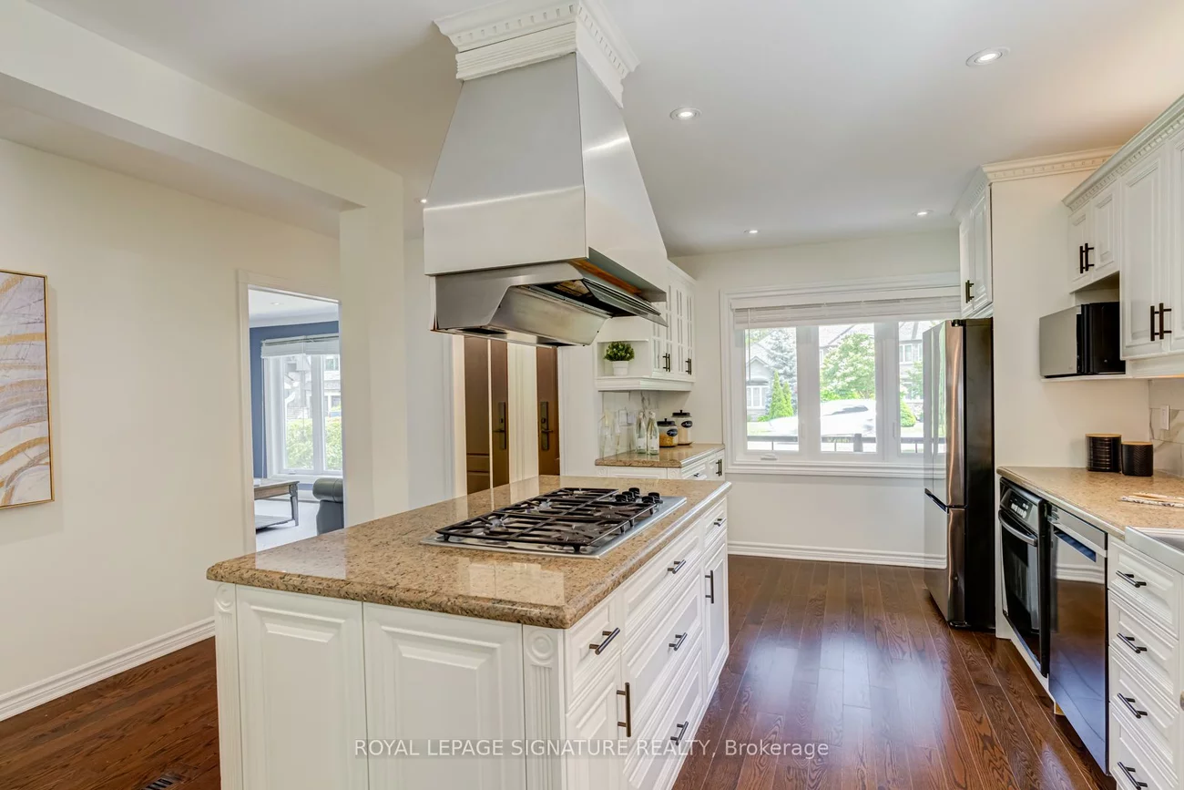 1472, Myron, Lakeview, Mississauga