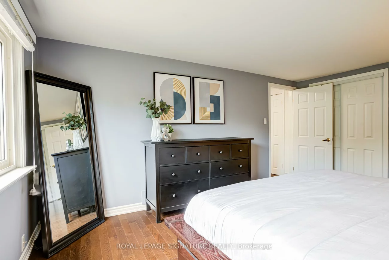 1472, Myron, Lakeview, Mississauga