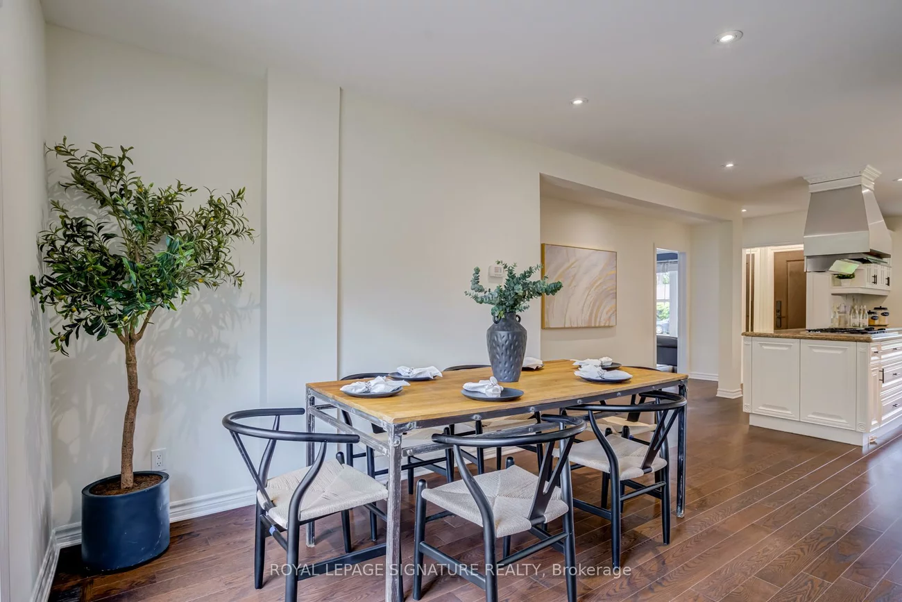 1472, Myron, Lakeview, Mississauga