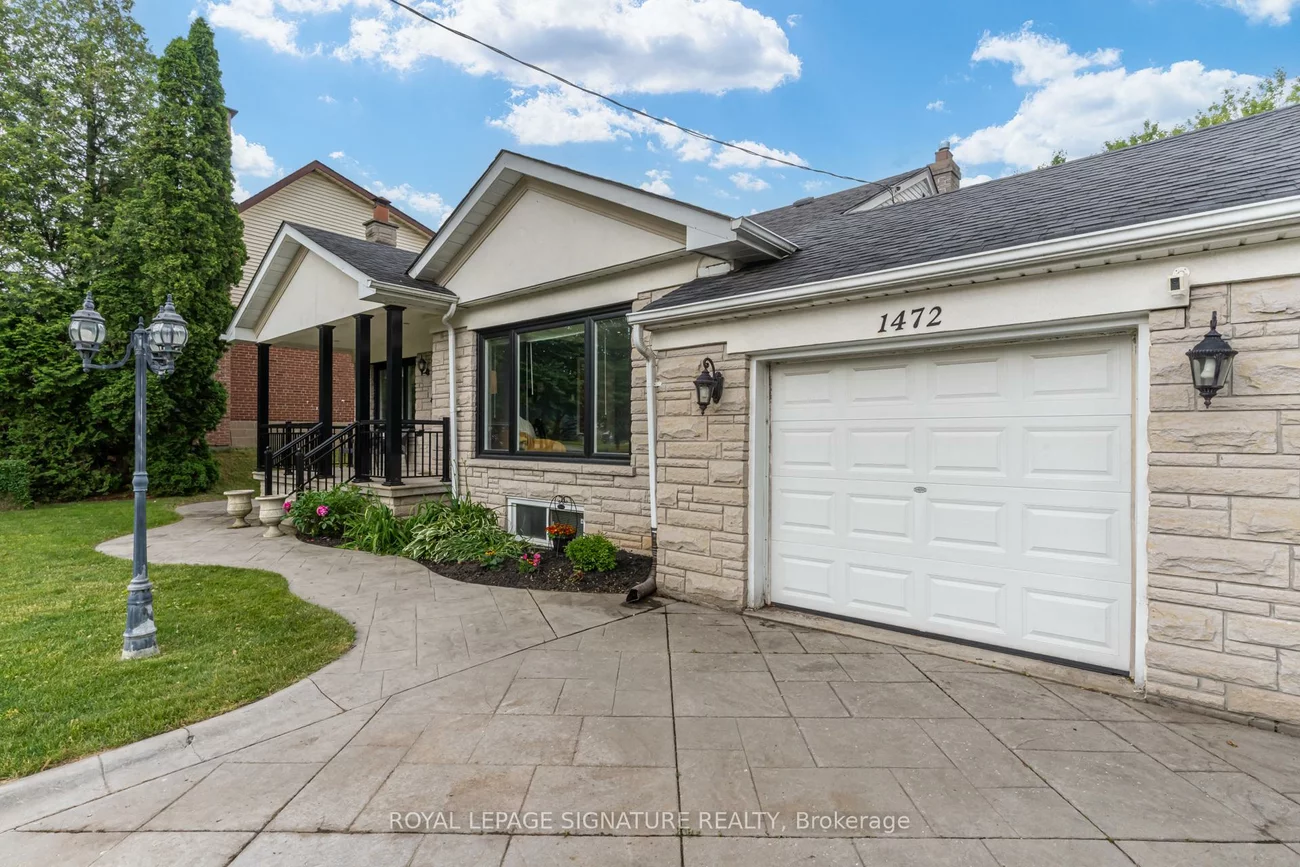 1472, Myron, Lakeview, Mississauga