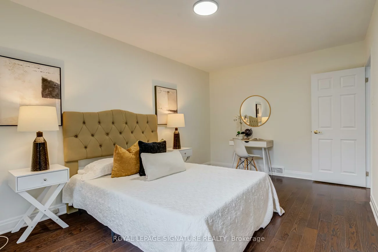 1472, Myron, Lakeview, Mississauga