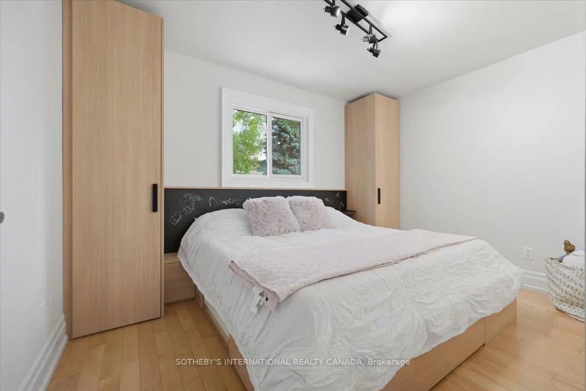 4104, Credit Pointe, East Credit, Mississauga